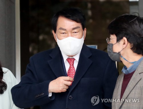 [1보] '선거법 위반' 혐의 안상수 전 의원 구속영장 기각