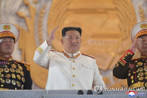 김정은 "핵무력, 전쟁방지에 속박 안돼…근본이익 침탈시 결행"(종합2보)