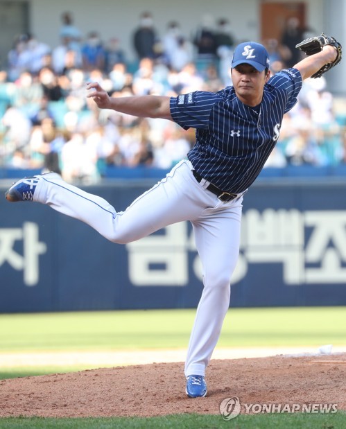 Veteran KBO closer calls throwing fastball to Choo Shin-soo 'dangerous