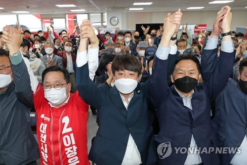 국민의힘·민주당 지도부 대전·세종 찾아 지지층 결집 총력