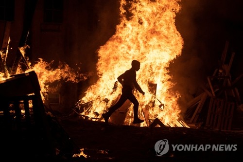 ′모닥불을 피우자′…이스라엘 유대인들의 라그 바오메르 축제 