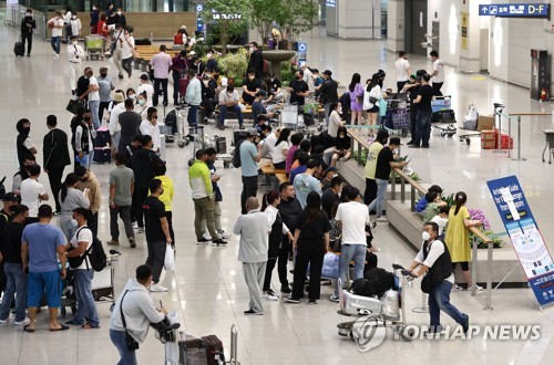 Se triplica en abril el número de surcoreanos que viajan al extranjero