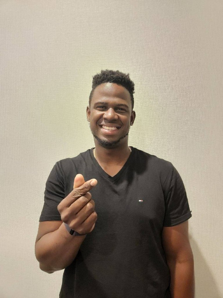 Yefry Ramirez, new pitcher for the Hanwha Eagles, poses after signing a deal with the Korea Baseball Organization club on June 1, 2022, in this photo provided by the Eagles. (PHOTO NOT FOR SALE) (Yonhap)