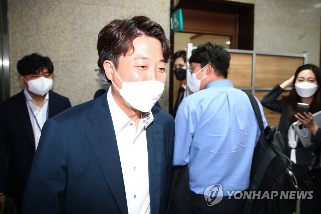 韓国与党の３７歳代表　処分判断先送りも「最大の危機」＝性接待疑惑