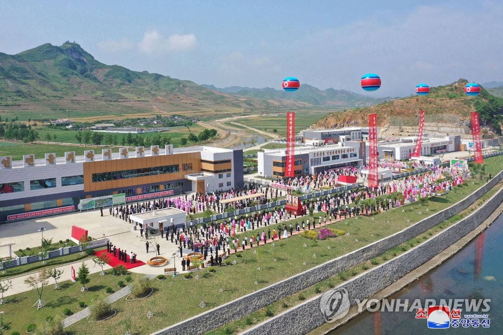 Corea del Norte termina la construcción de fábricas