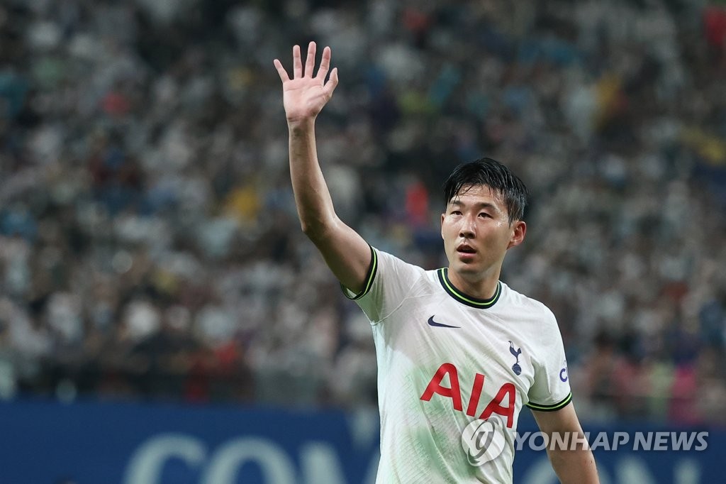 Sonny takes 'gift' from Kane to score rare penalty in preseason win in Seoul