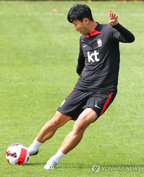 South Korea's Son Heung-min aims to crush the UAE's slender World Cup hopes