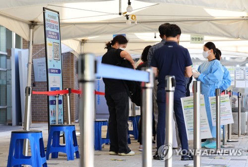 韓国の新規コロナ感染者２．９万人　金曜発表で１１週ぶり低水準