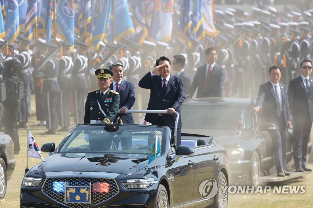 الرئيس «يون» يلقي خطابا بمناسبة يوم القوات العسكرية الوطنية - 1