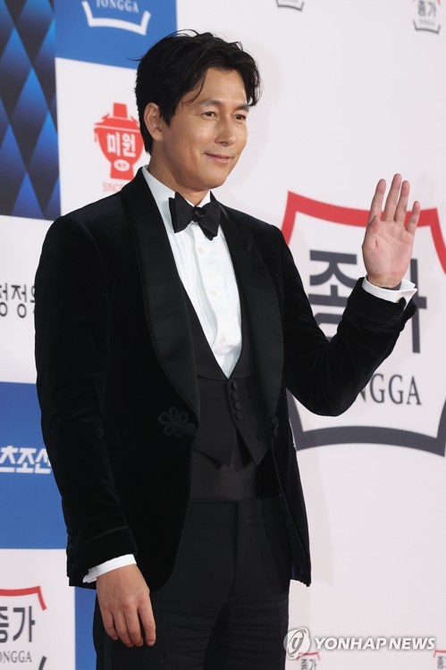 Jung Woo-sung en los Premios Cinematográficos Dragón Azul