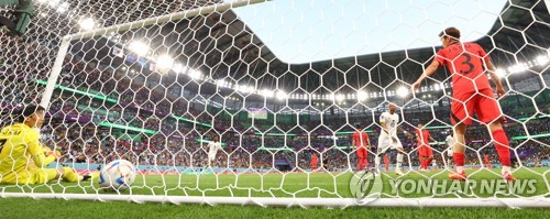 (كأس العالم) محمد قدوس يسجل هدف غانا الثالث في الدقيقة الـ68 من المباراة ضد كوريا الجنوبية