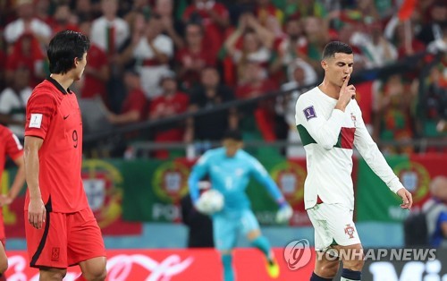 [월드컵] 포르투갈 감독 "한국전 교체될 때 호날두 행동에 심기불편"