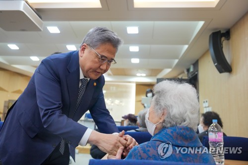 徴用問題　韓国「肩代わり」・日本「未来志向基金」＝６日に解決策発表