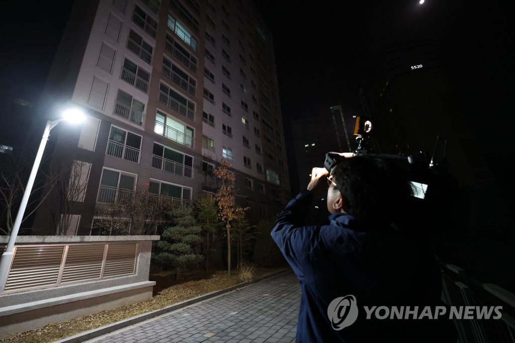 韓国最大野党代表の元秘書室長が自殺　関係者５人目の死亡