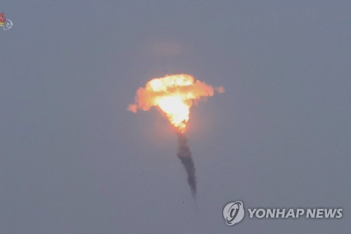 북한, 어제 핵공중폭발 시범사격