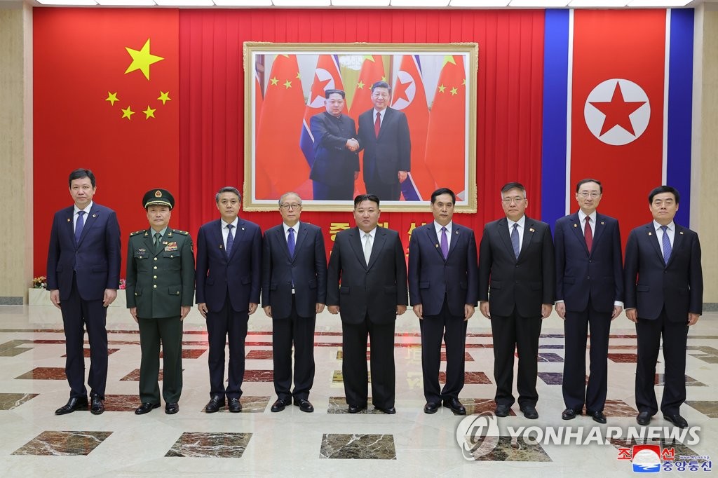 Lead Nk Leader Meets With Chinese Delegation After Armistice Anniv Yonhap News Agency