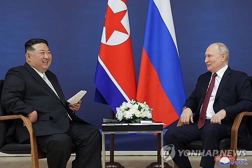 North Korean leader Kim Jong-un (L) holds talks with Russian President Vladimir Putin at the Vostochny Cosmodrome space launch center in the Russian Far East on Sept. 13, 2023, in this photo released by the North's official Korean Central News Agency the next day. (For Use Only in the Republic of Korea. No Redistribution) (Yonhap)