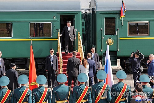 Kim Jong-un llega a la ciudad rusa de Komsomolsk del Amur tras la cumbre con Putin