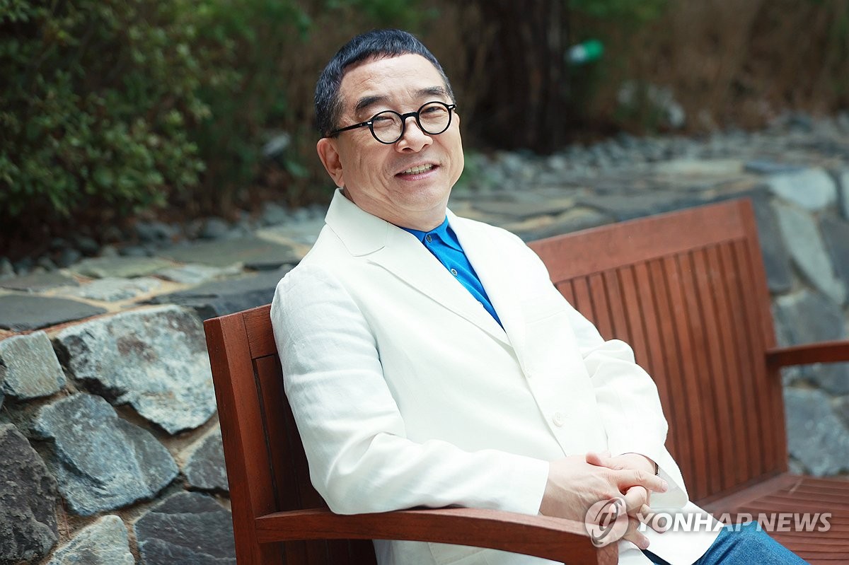 지휘자 데뷔 앞둔 가수 김수철