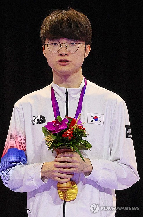 Lee Sang-hyeok Be FAKER