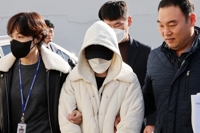 아기 창밖에 던진 친모 '징역 7년' 1심 선고에 검찰 항소