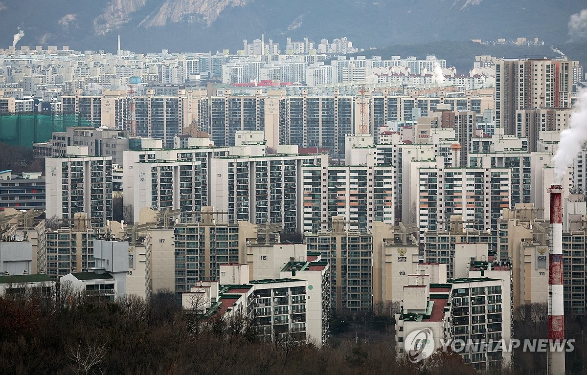 서울 아파트 4채 중 1채는 준공 30년 넘겨