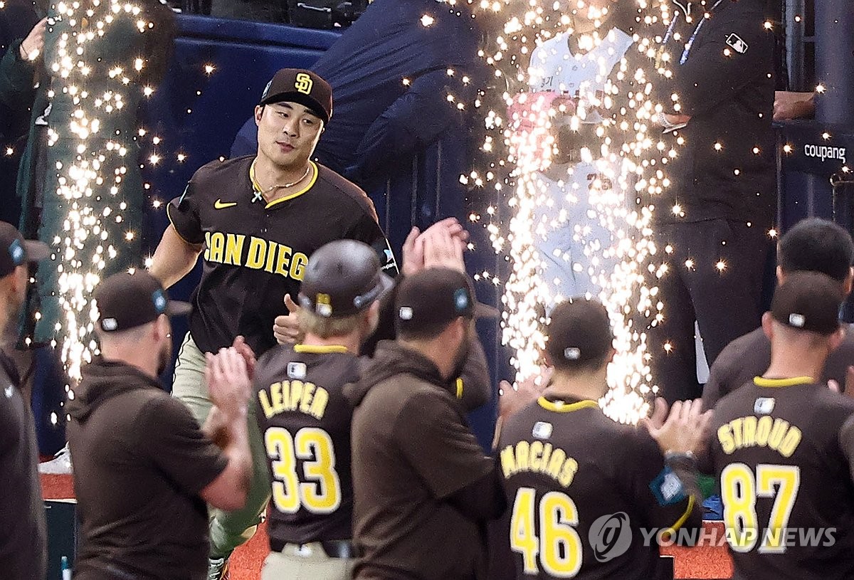 MLB 개막전 2차전 출전하는 김하성