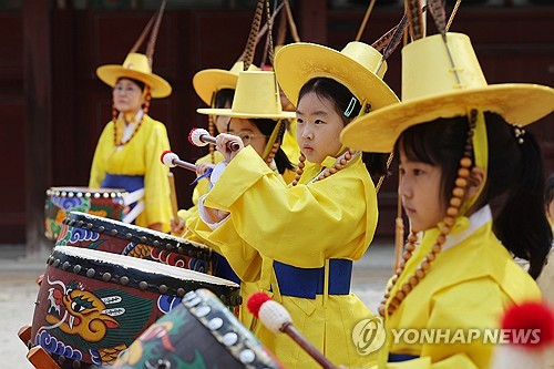 '꼬마악단'…창경궁 어린이 궁중문화축전 