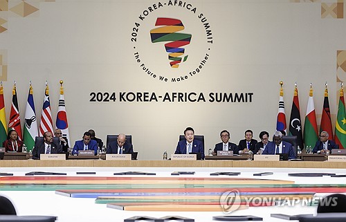 尹대통령, 48개국 참석 한-아프리카 정상회의 주재