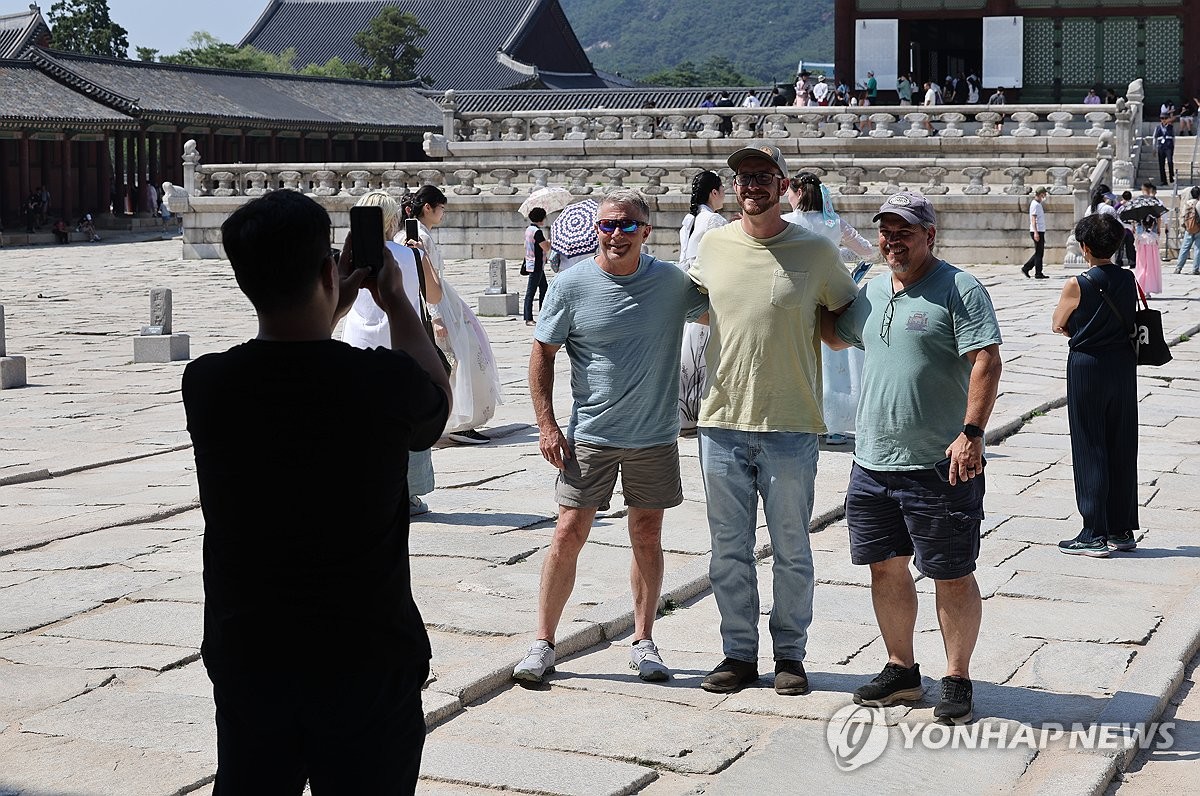 한국 방문 외국인 관광객 급증