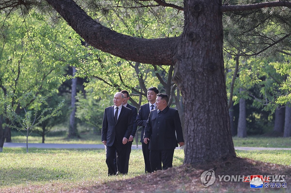 우크라 "북, 3만명 추가파병하고 러·벨라루스와 합동훈…