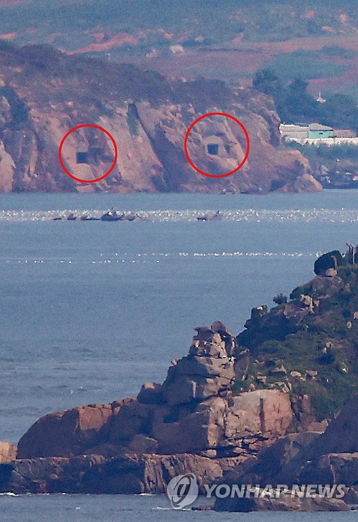開かれた北朝鮮の砲門