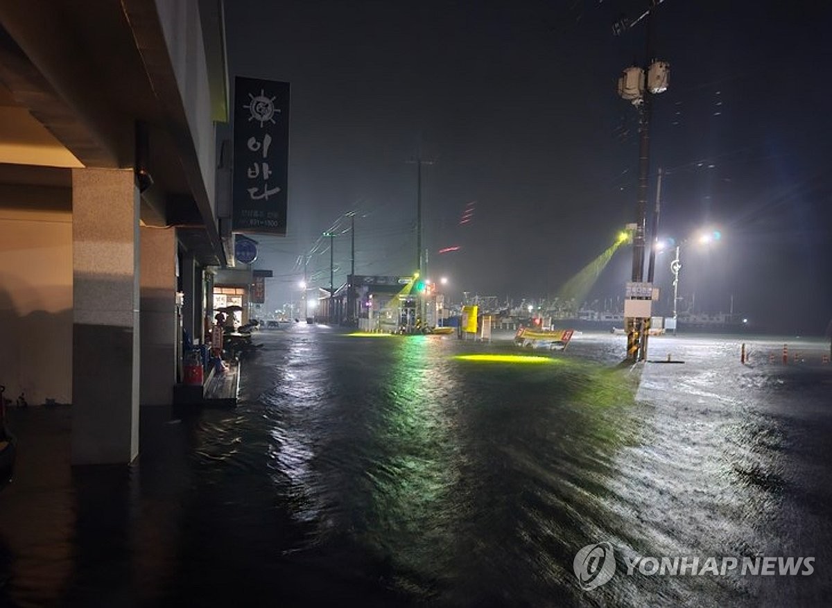 韓国西部に大雨