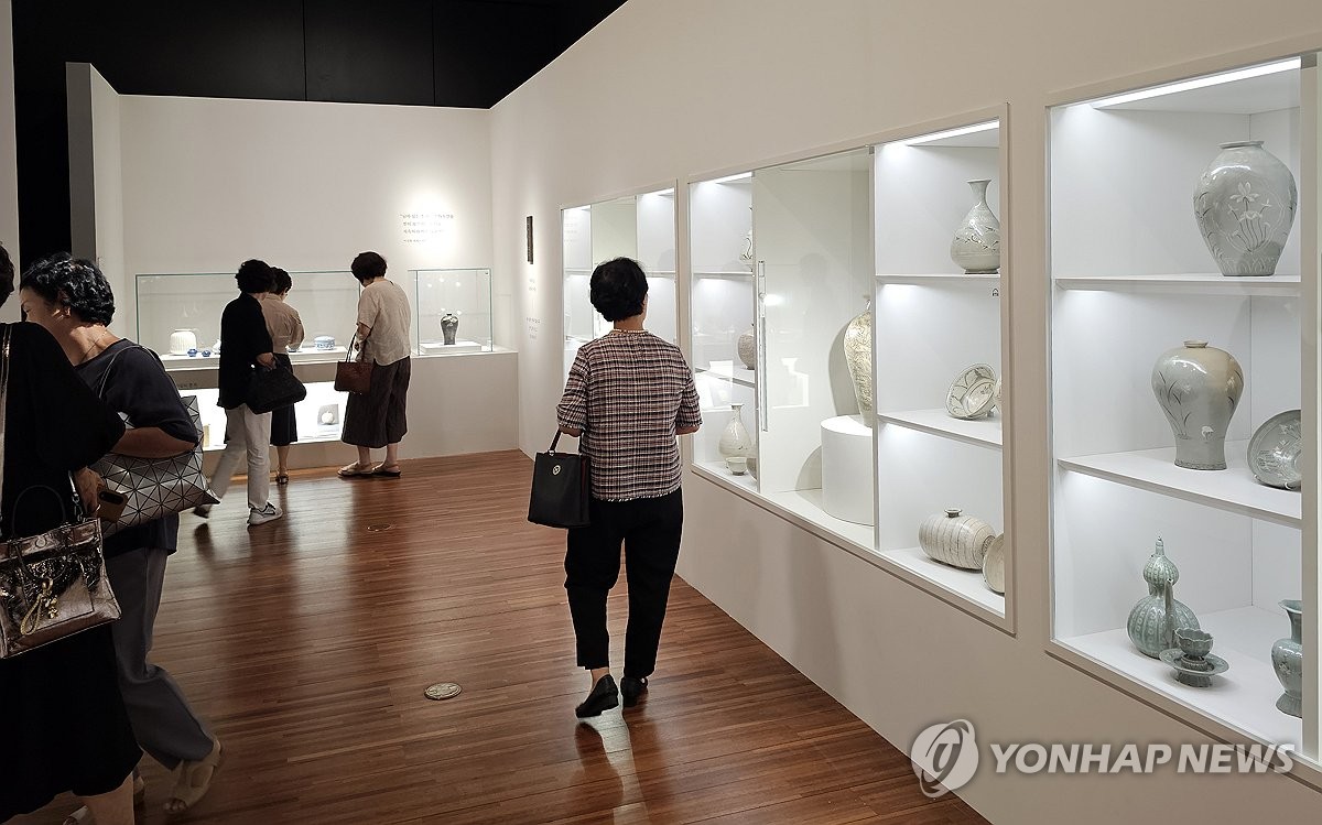 Áö³ÇØ Ãáõ¿¡¼ ¿¸° 'À̰ÇÈñ Ä÷º¼Ç' Ưº°Àü