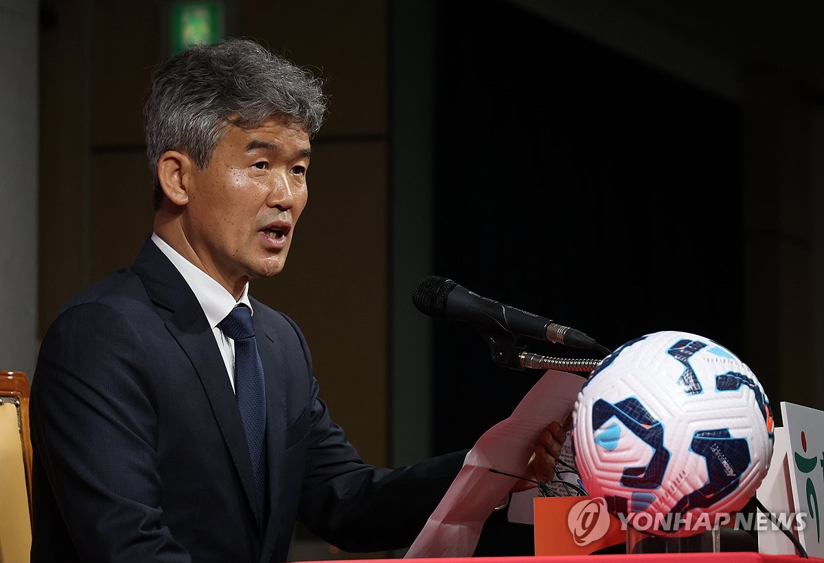 기자간담회 하는 김승희 전무이사