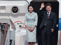 李대통령, G7 정상회의 참석차 캐나다로 출국…실용외교 첫발
