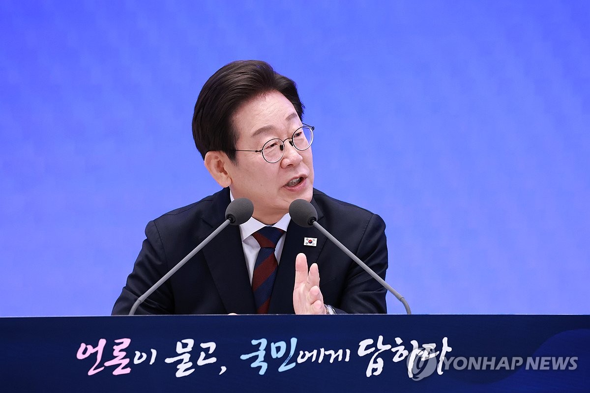 [속보] 李대통령 "여대야소, 국민의 선택…그게 문제란 지적 부적절"