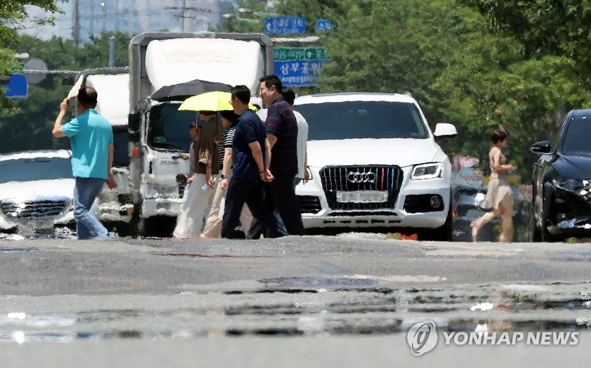 '폭염 8일째' 광주·전남 온열질환·가축 폐사 증가