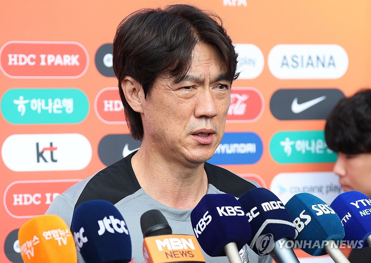북중미월드컵 1년 앞…옥석 가리는 홍명보 "전쟁에 들어섰다"