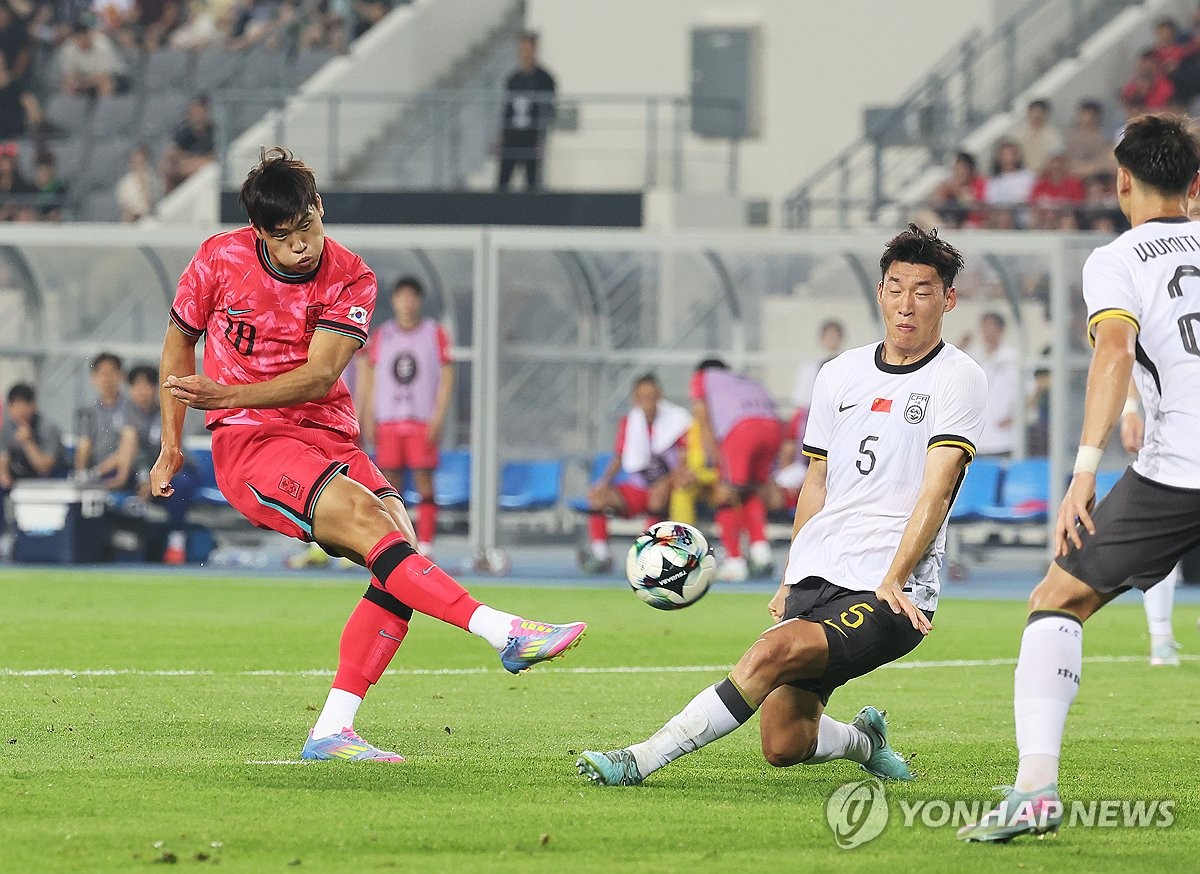 슛하는 이호재