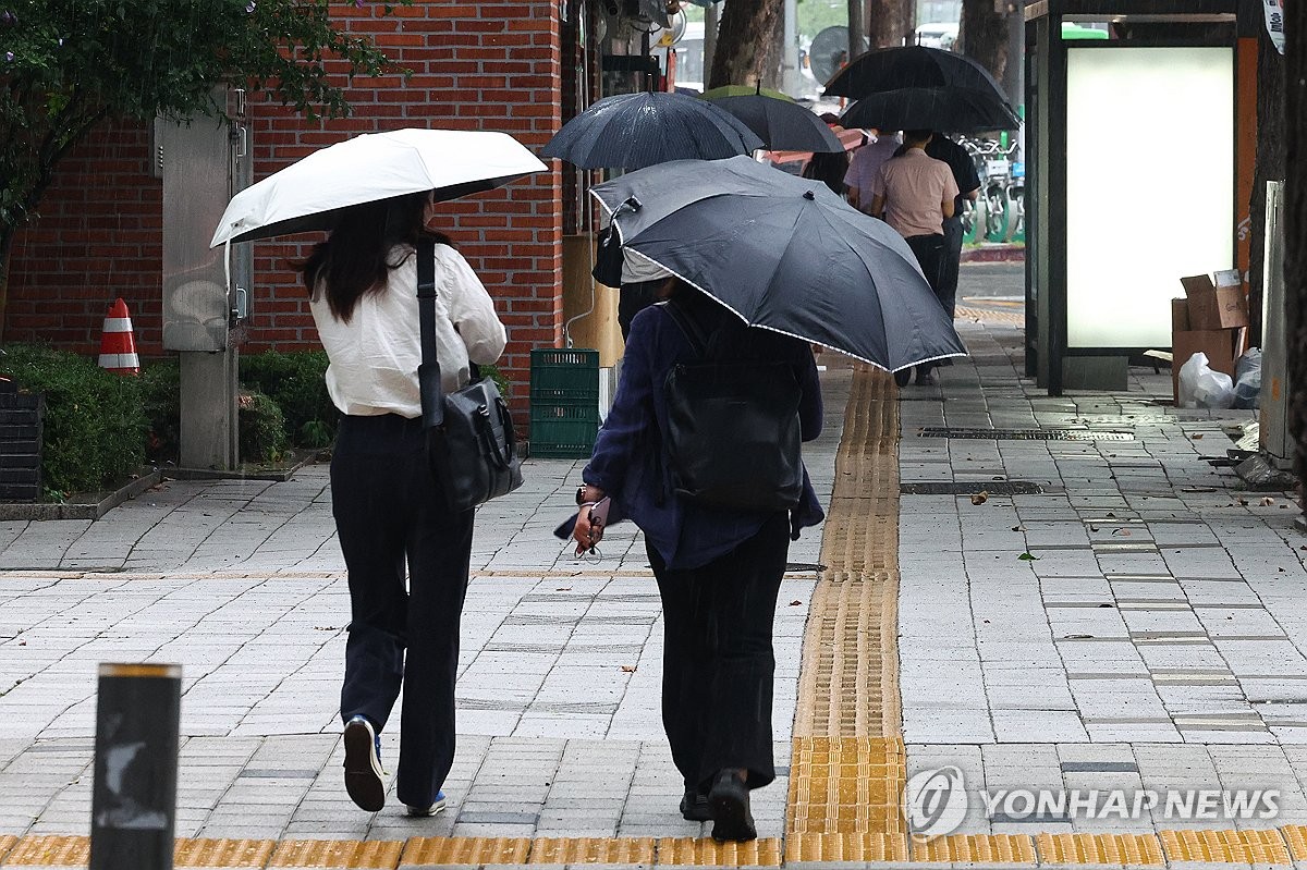 [내일날씨] 전국 가끔 비…