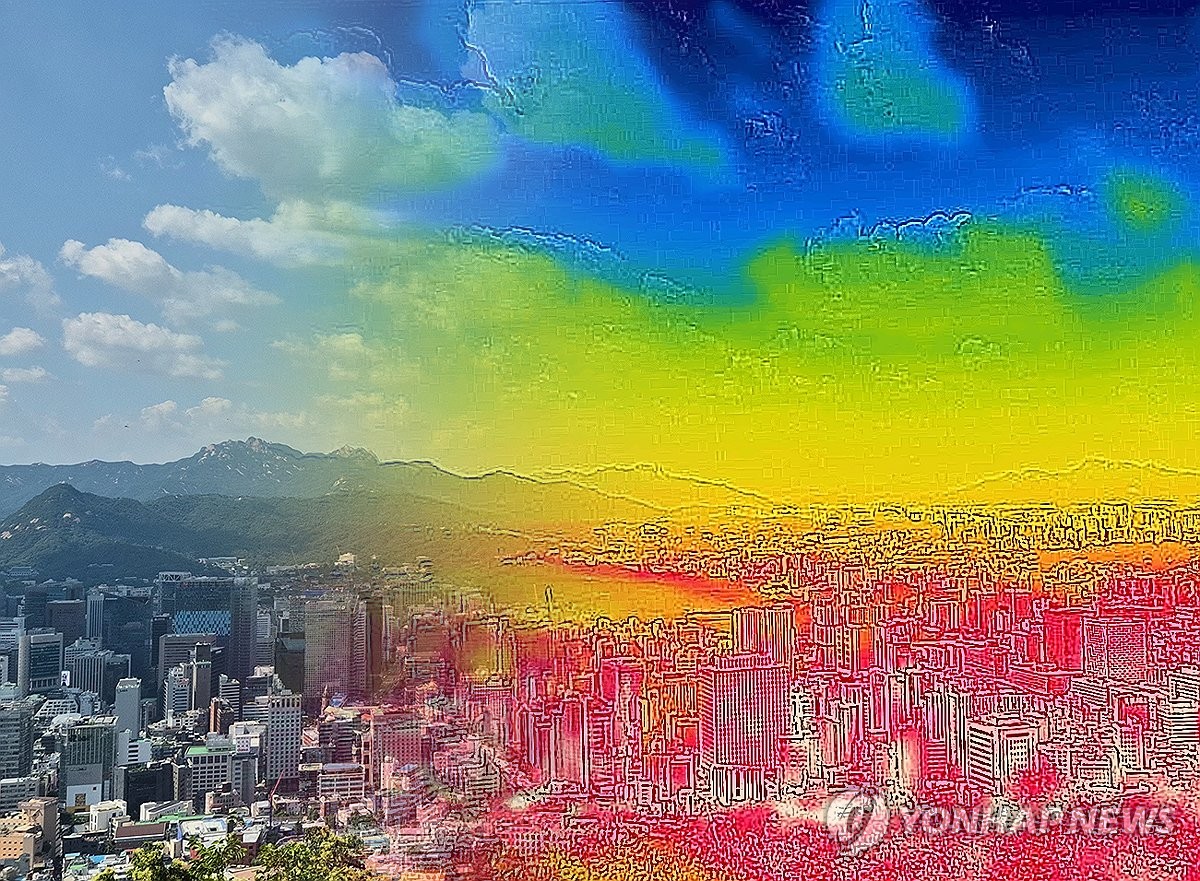 '체감 35도 안팎' 무더위 계속…일부 지역 소나기