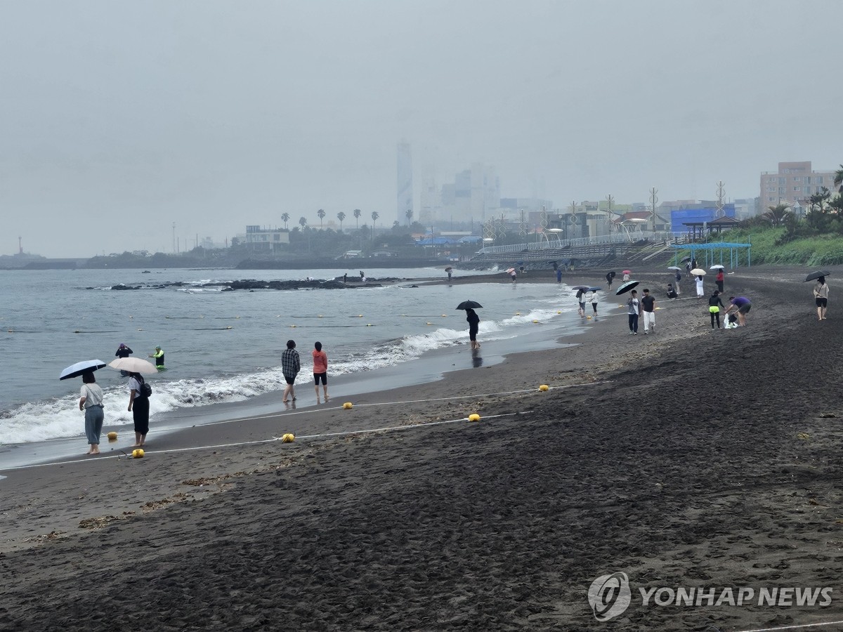 제주 늦은 오후까지 가끔 비…낮 최고 28∼31도