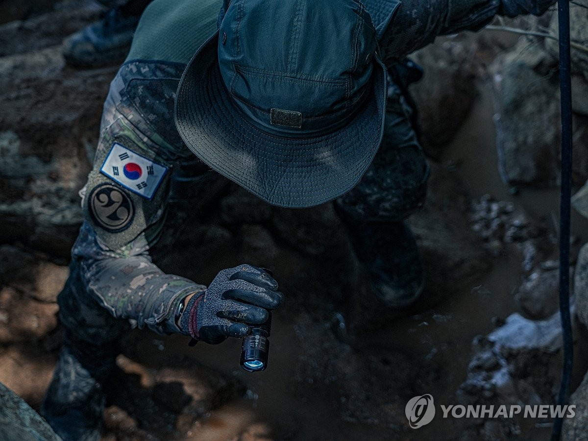 '극한호우' 산청 실종자 수색 8일째…장기화 우려