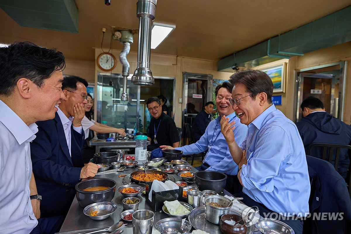 [관세타결] 李대통령, 강훈식에 "우리 역사에 죄는 짓…