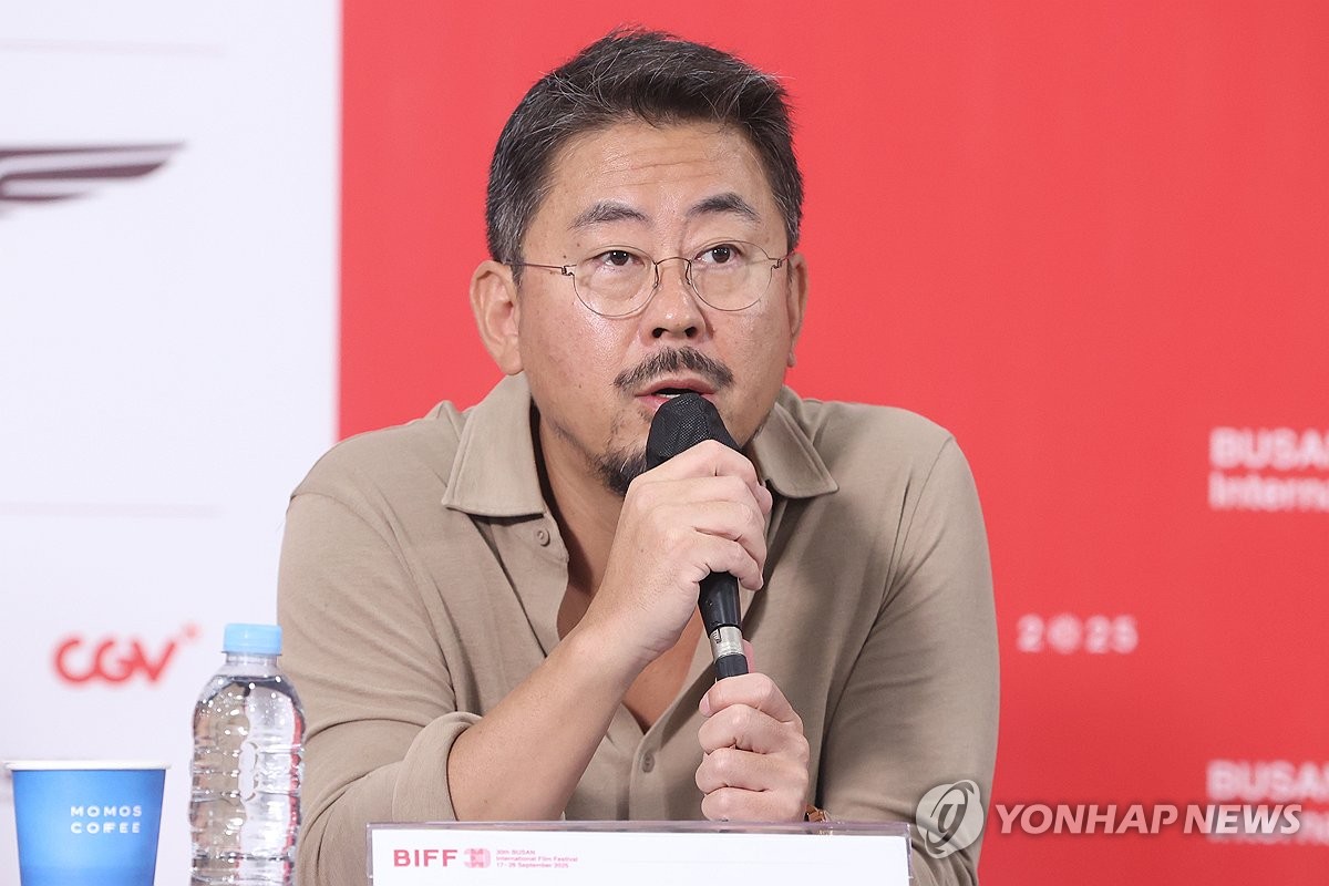 부산영화제 첫 경쟁 심사위원장 나홍진 감독 "부담 크지만 최선"