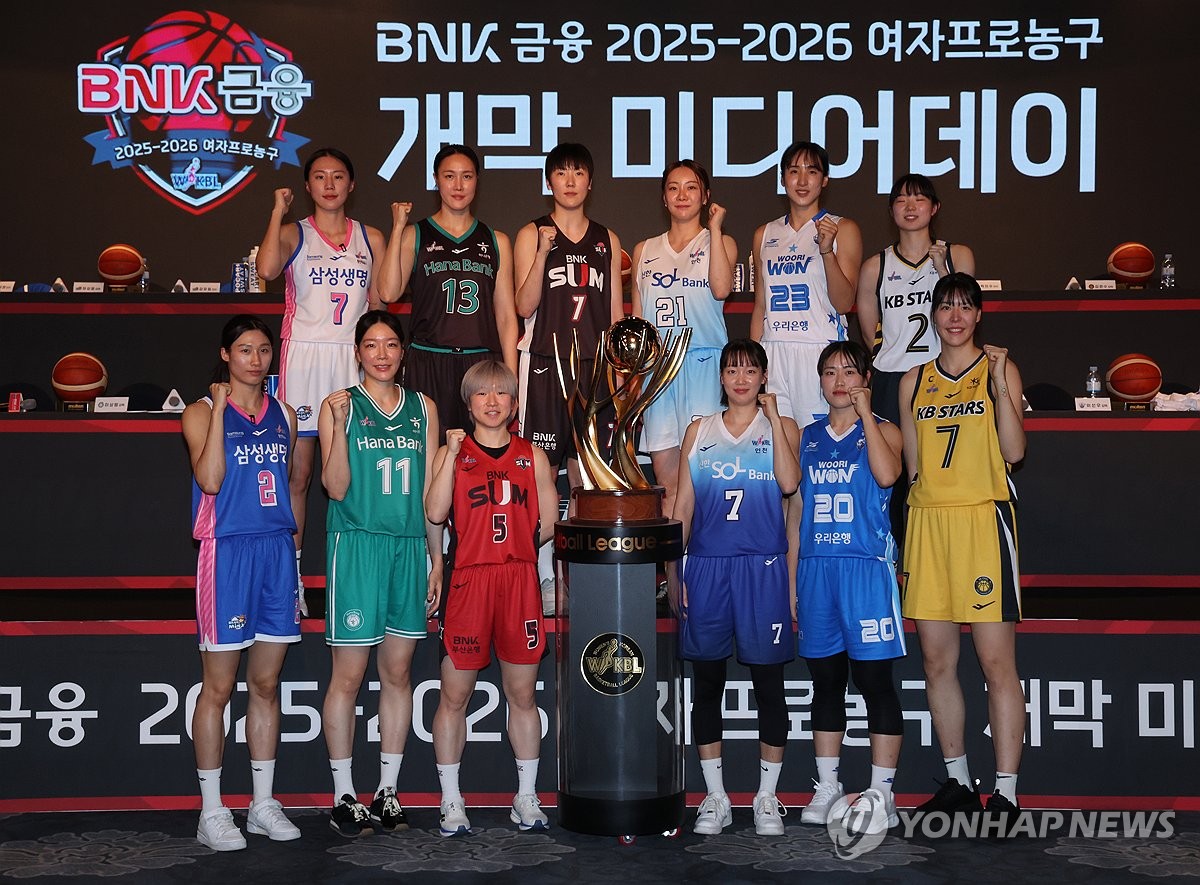 선수·팬·미디어 한목소리 "KB 우승…정규리그 MVP도 박지수"