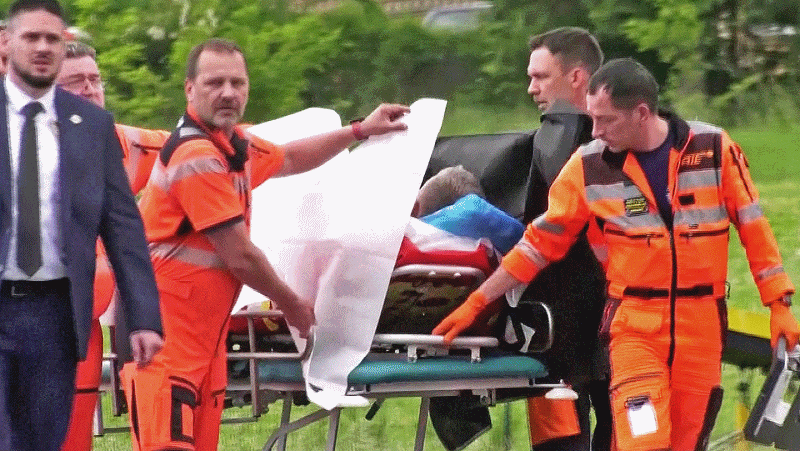 슬로바키아 총리에 암살 기도…복부 등 총상 응급수술